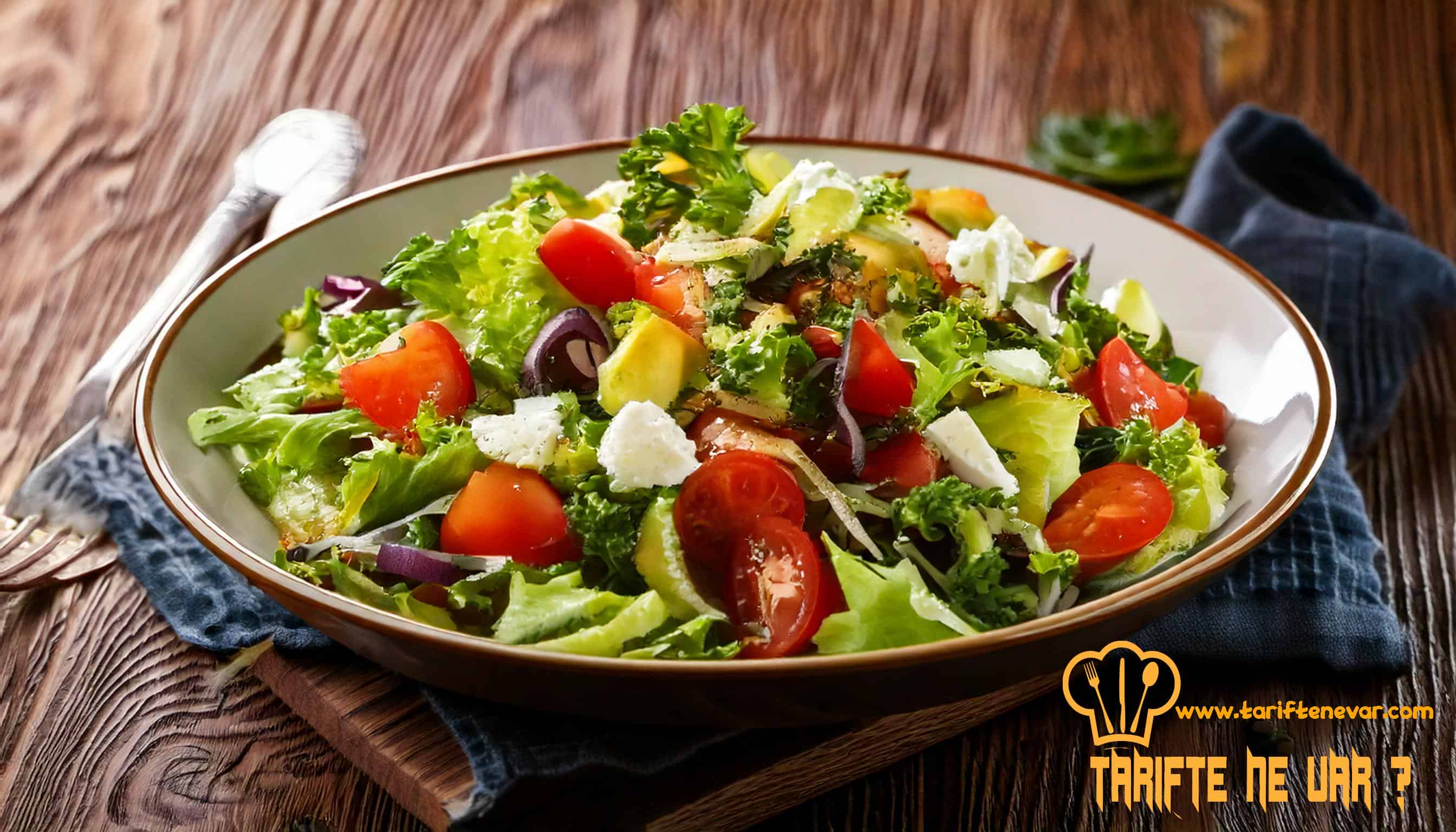Pratik Çiftlik Salatası Tarifi