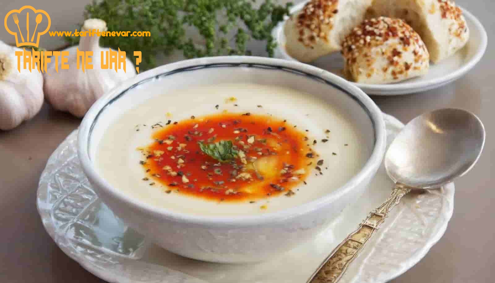 Sarımsaklı Un Çorbası